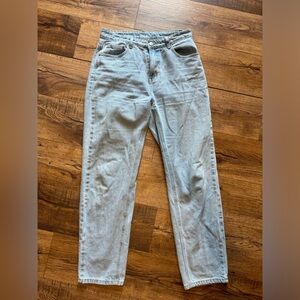 SHEIN Jeans. Loved these but too big for me. Thus the busted belt loop.